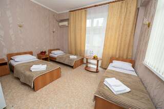 Гостиница Витекс Алушта Трехместный номер-4